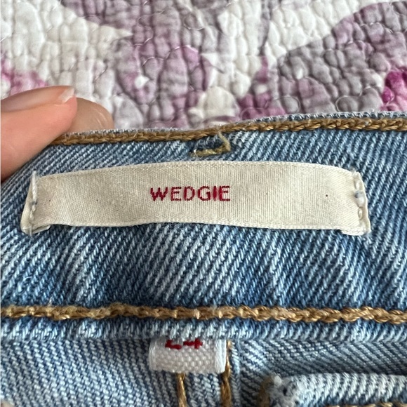 Levi’s Wedgie Jeans - Picture 3 of 3